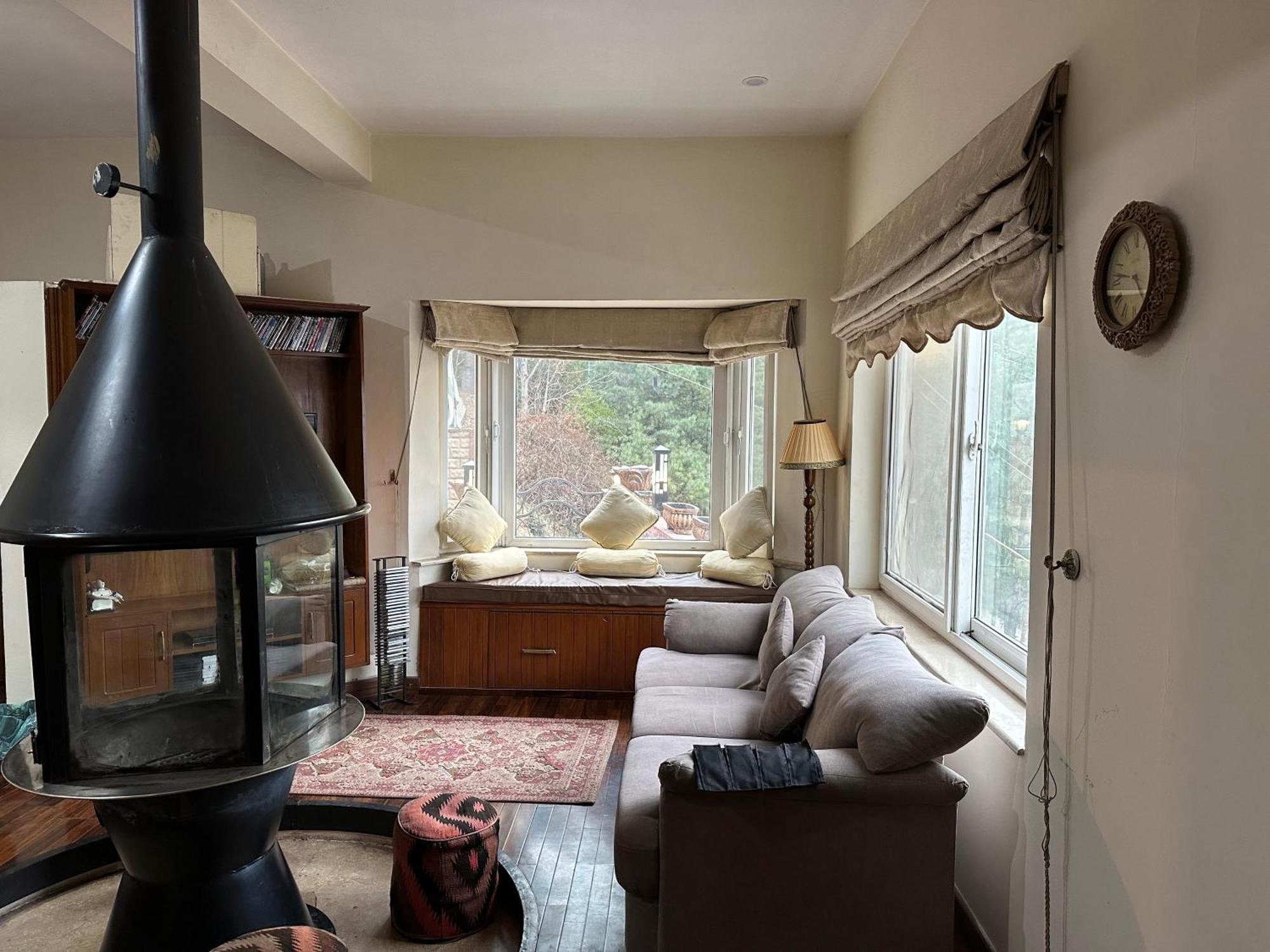 Sarah'S Lodge Murree Extérieur photo